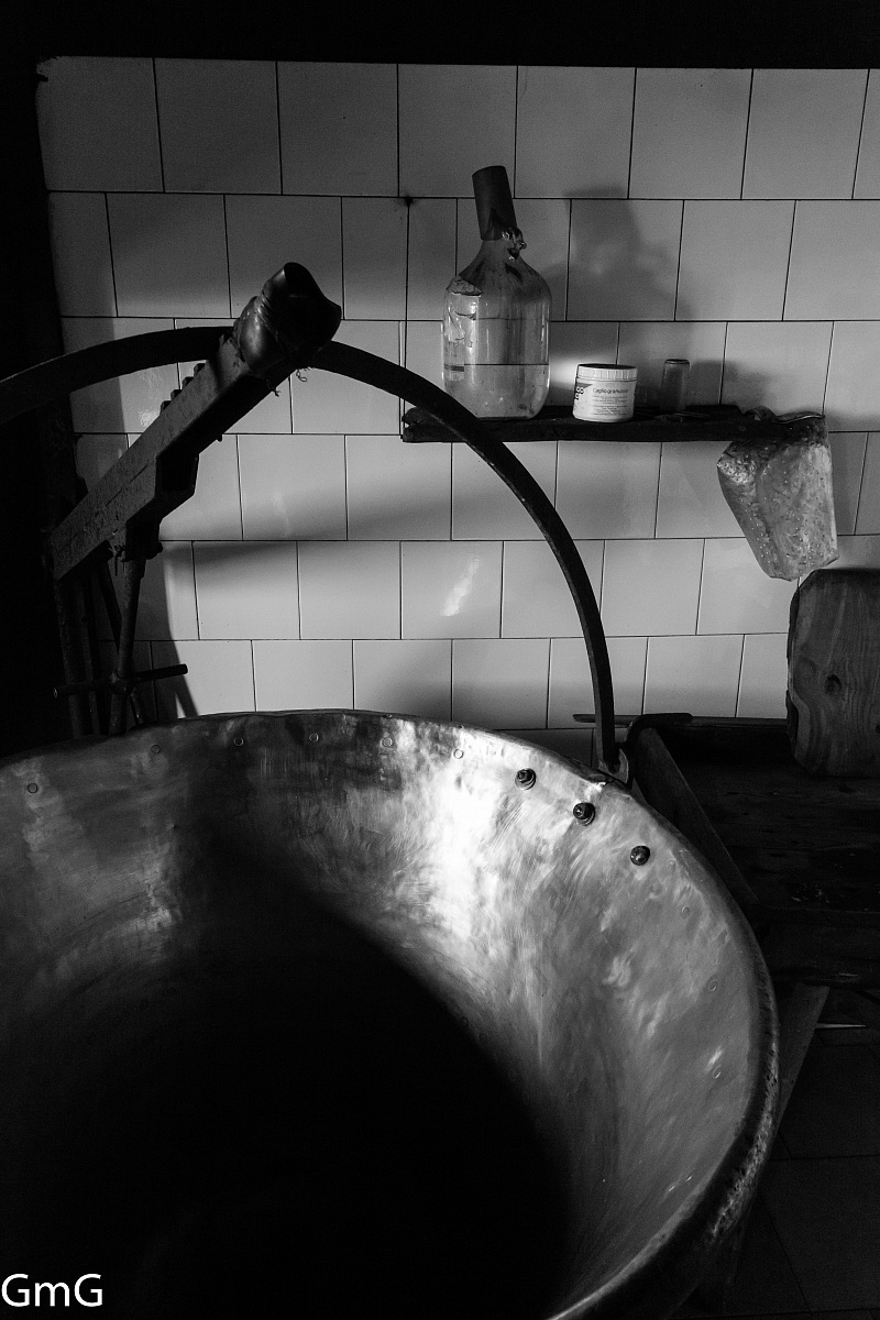 The old cooking tools