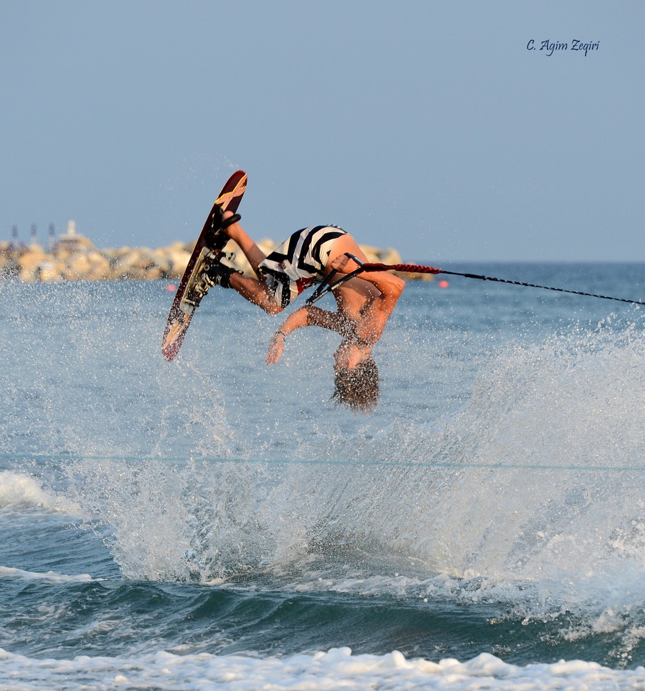 The jump in the water