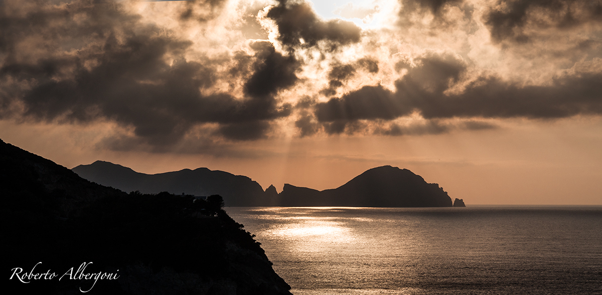 Questa è l'isola... che non c'è...