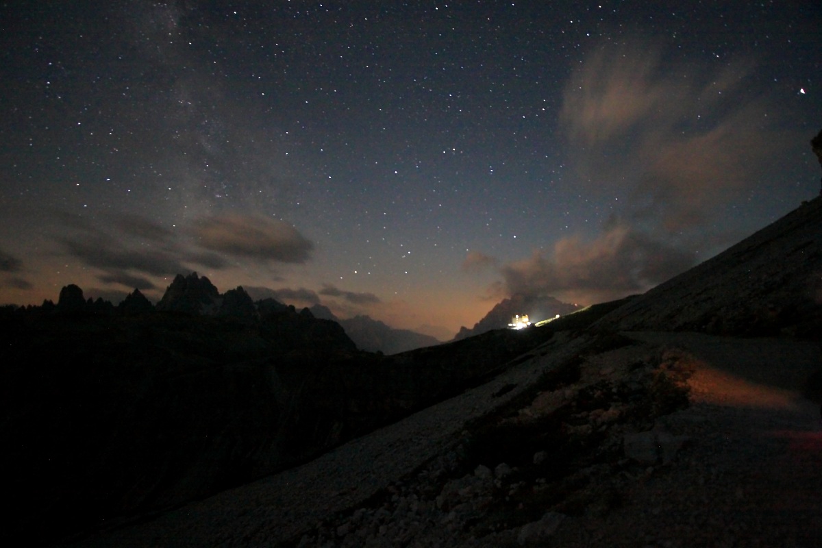 rifugio Auronzo di notte