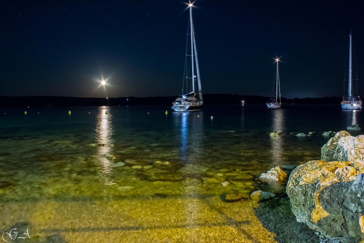 Porto at night-Ferreries Menorca