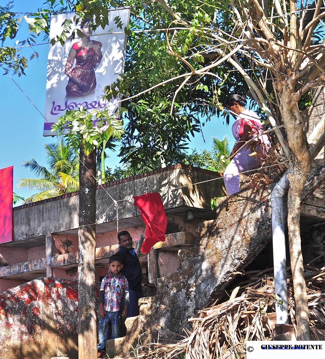 on the channel, Alleppey