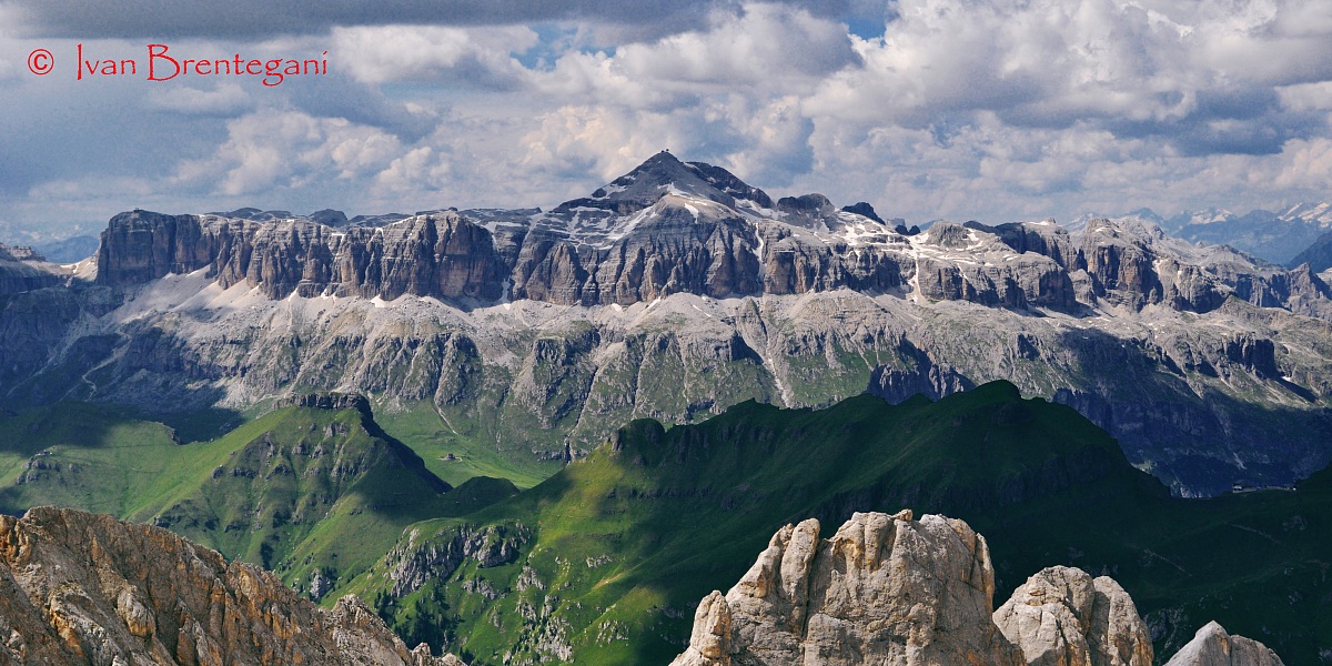 Gruppo del Sella visto da punta Rocca Marmolada