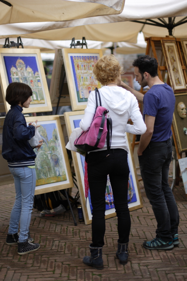 Critics .... .......