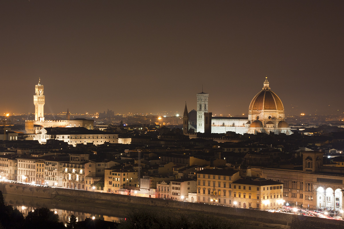 Firenze by night