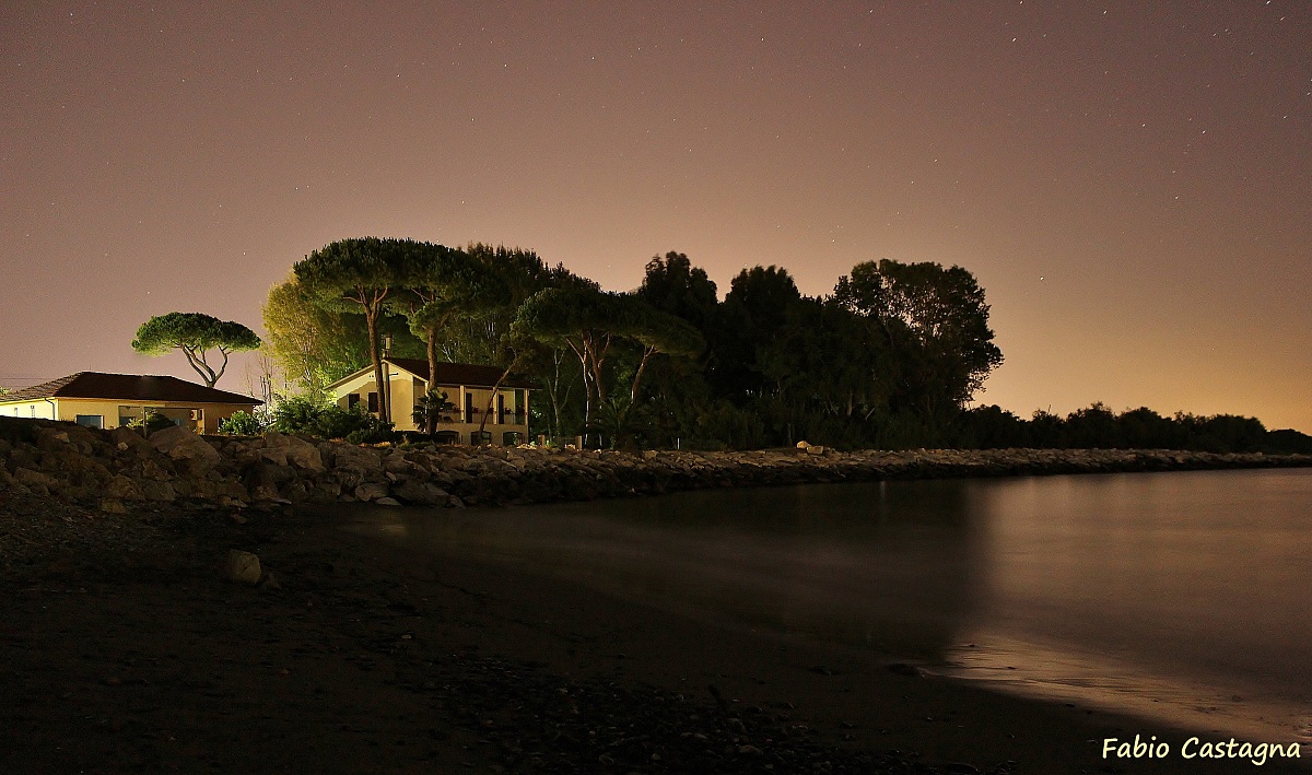 La notte sugli scogli