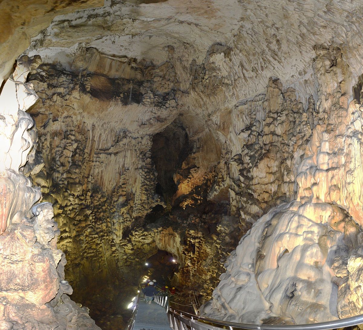 Inside the cave of Monte Cucco. (8)