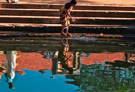 riflessi di religione, kumarakom, kerala