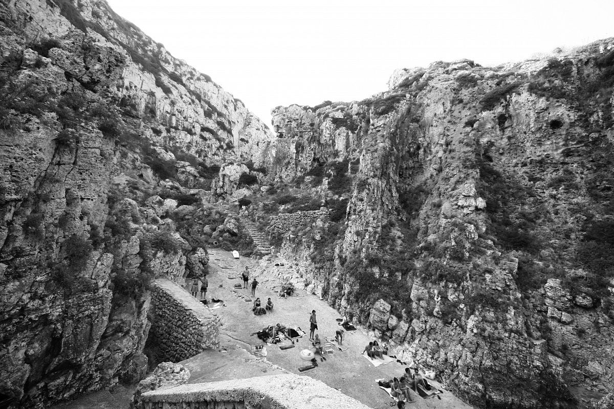 gagliano: piccola baia