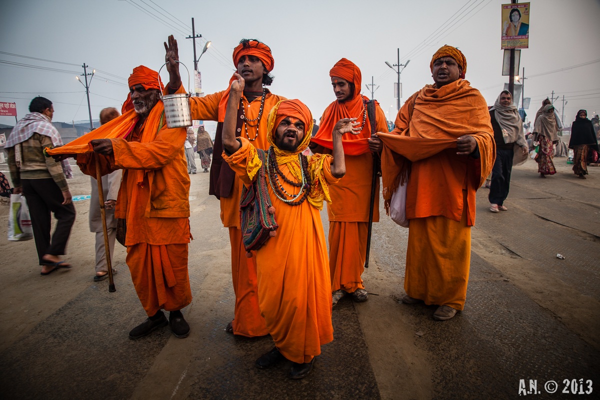 Mendicanti nella nebbia