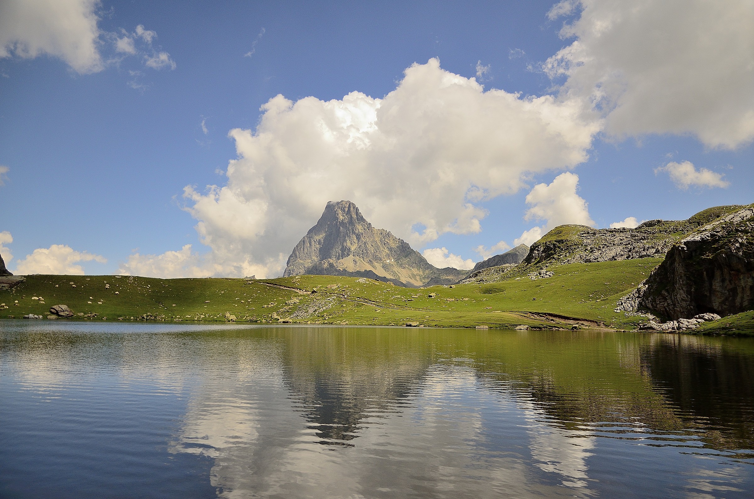 Lac d'ayous et autour (Pic du Midi d'Ossau), Pyr&eac...