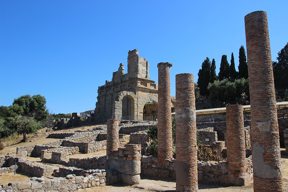 Scavi archeologici di Tindari