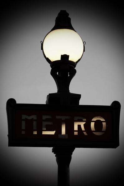 Enseigne Metro