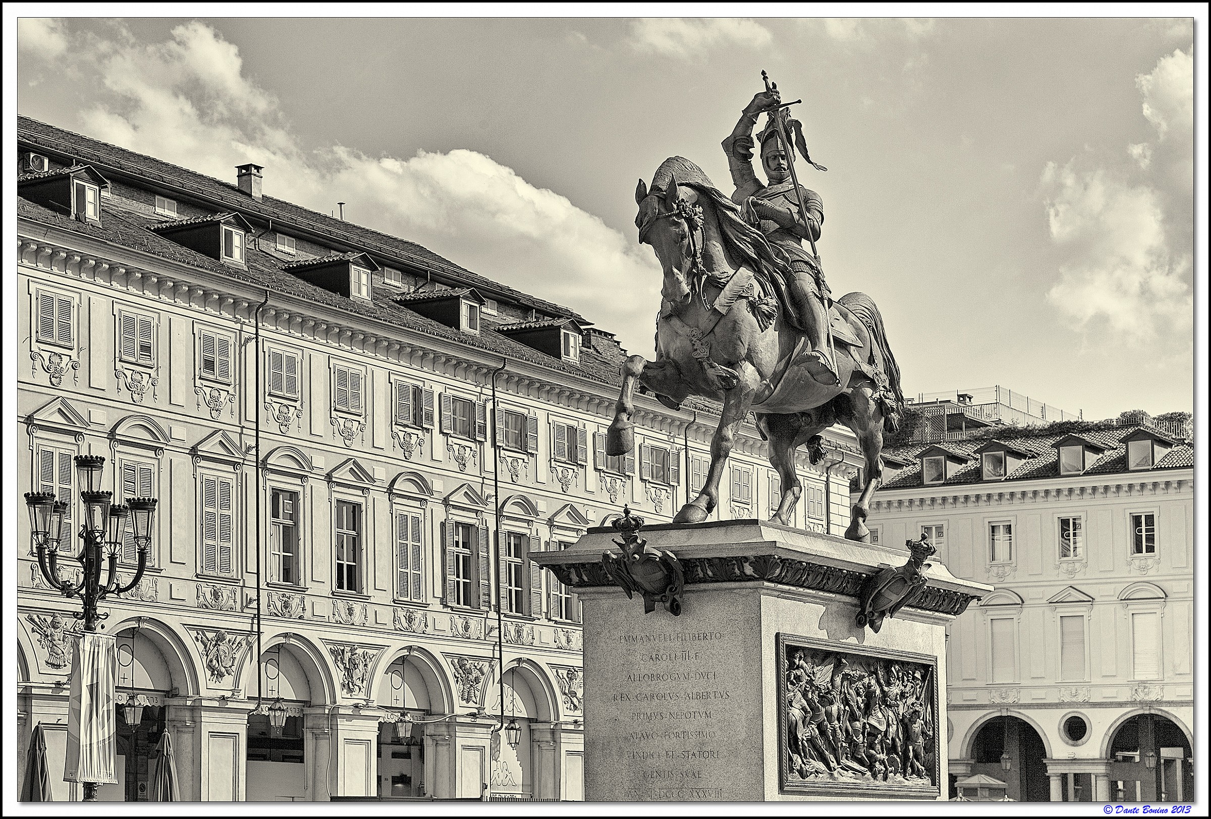 Piazza San Carlo (the living room of Turin)
