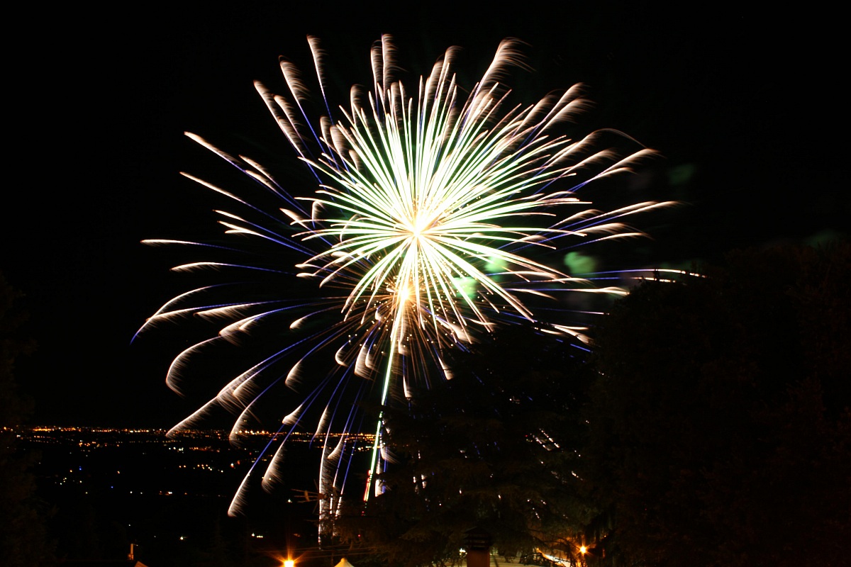 Pink Night Rimini (multiple exposure bulb *)