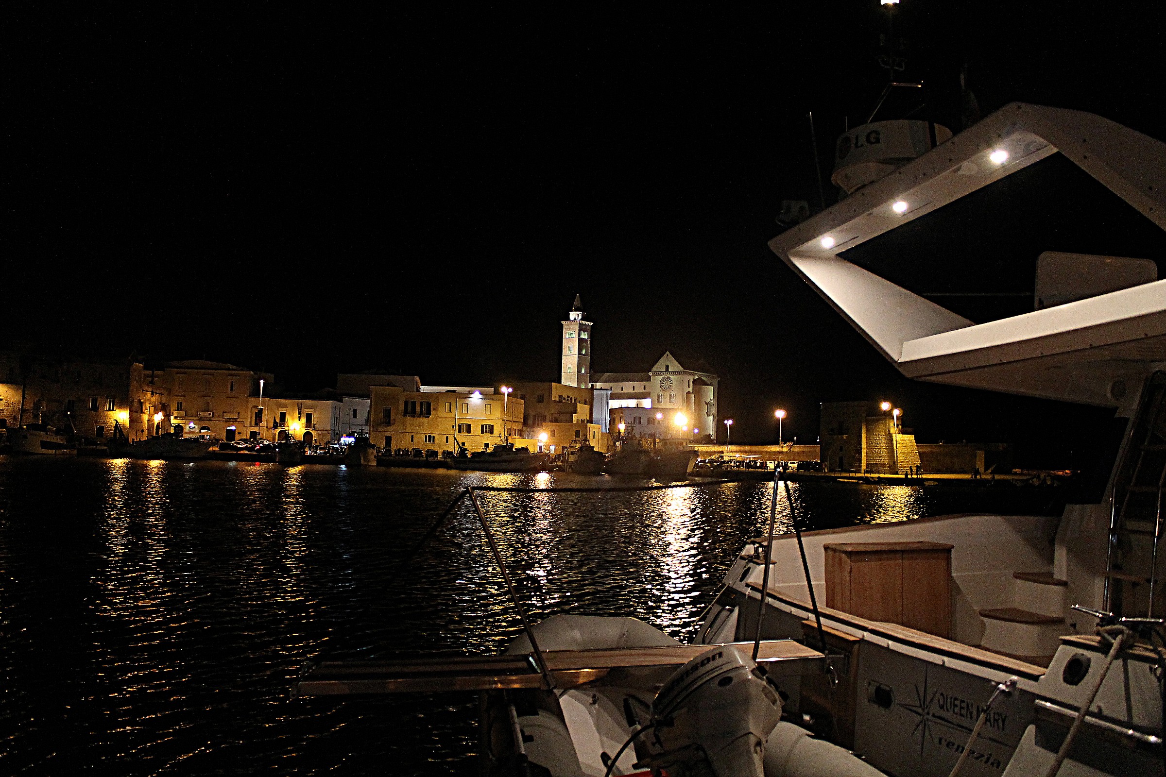 Port of Trani cathedral-