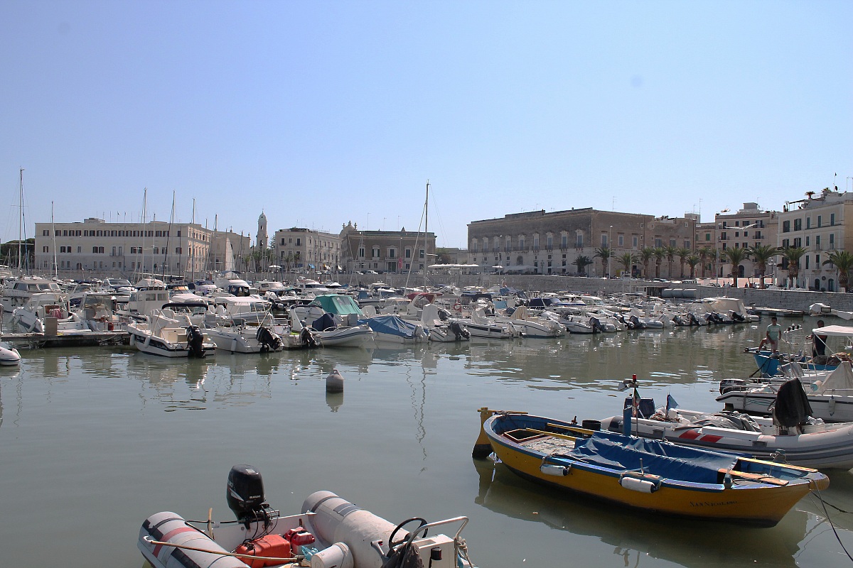 Trani's harbor in August 2013