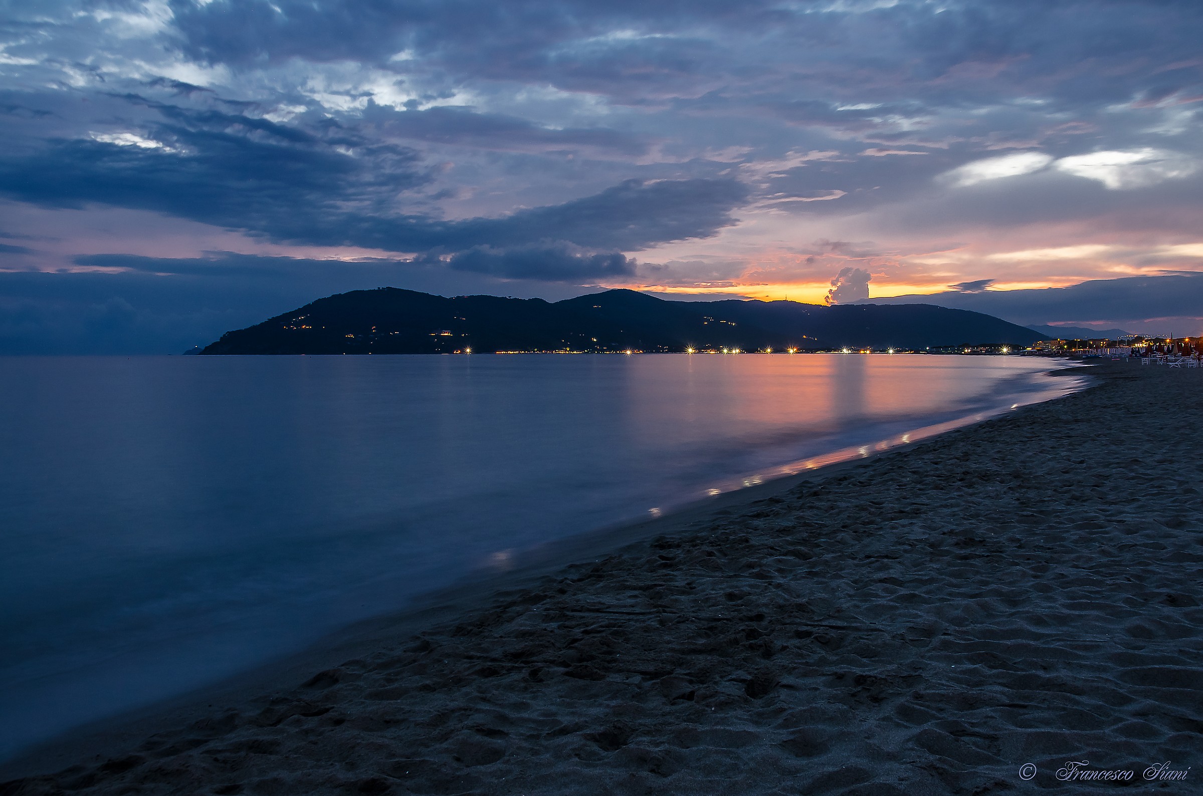 Tramonto a Marina di Carrara
