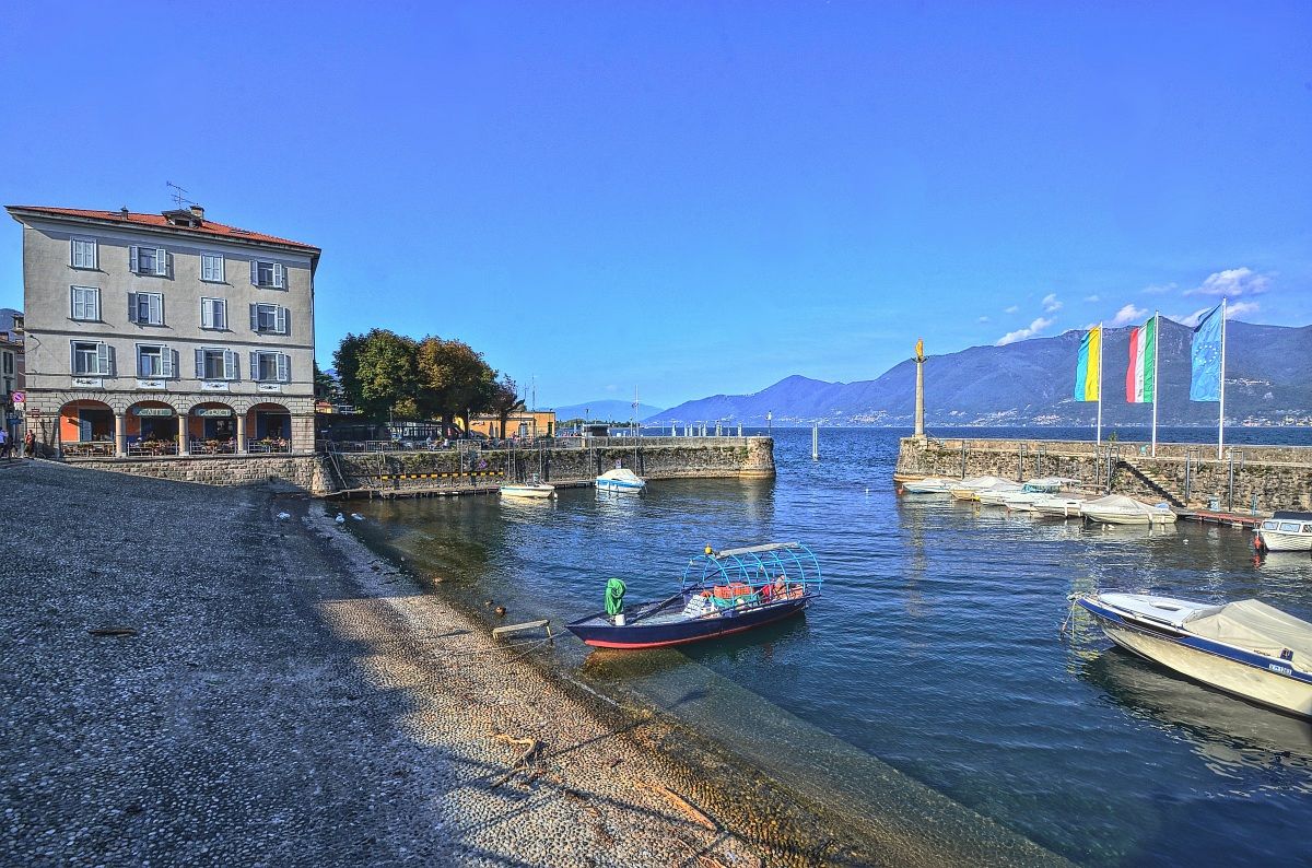 Porto vecchio Luino Hdr