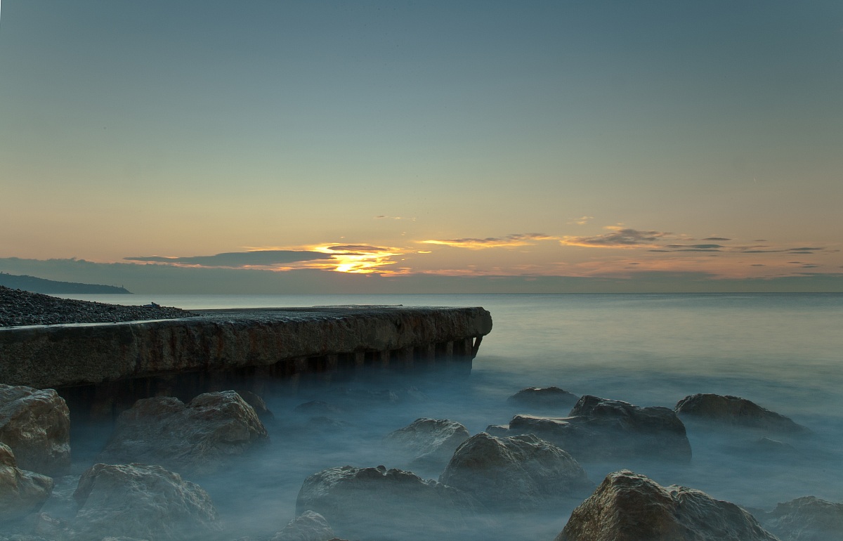 dawn in Nice