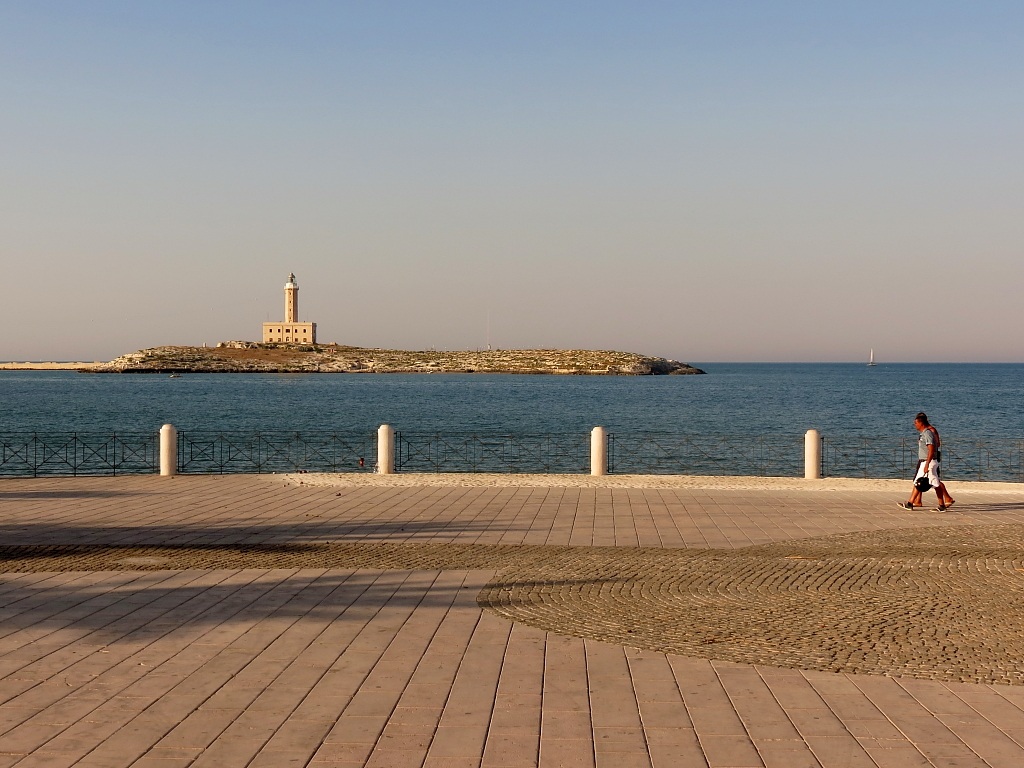 Faro di Vieste....di corsa