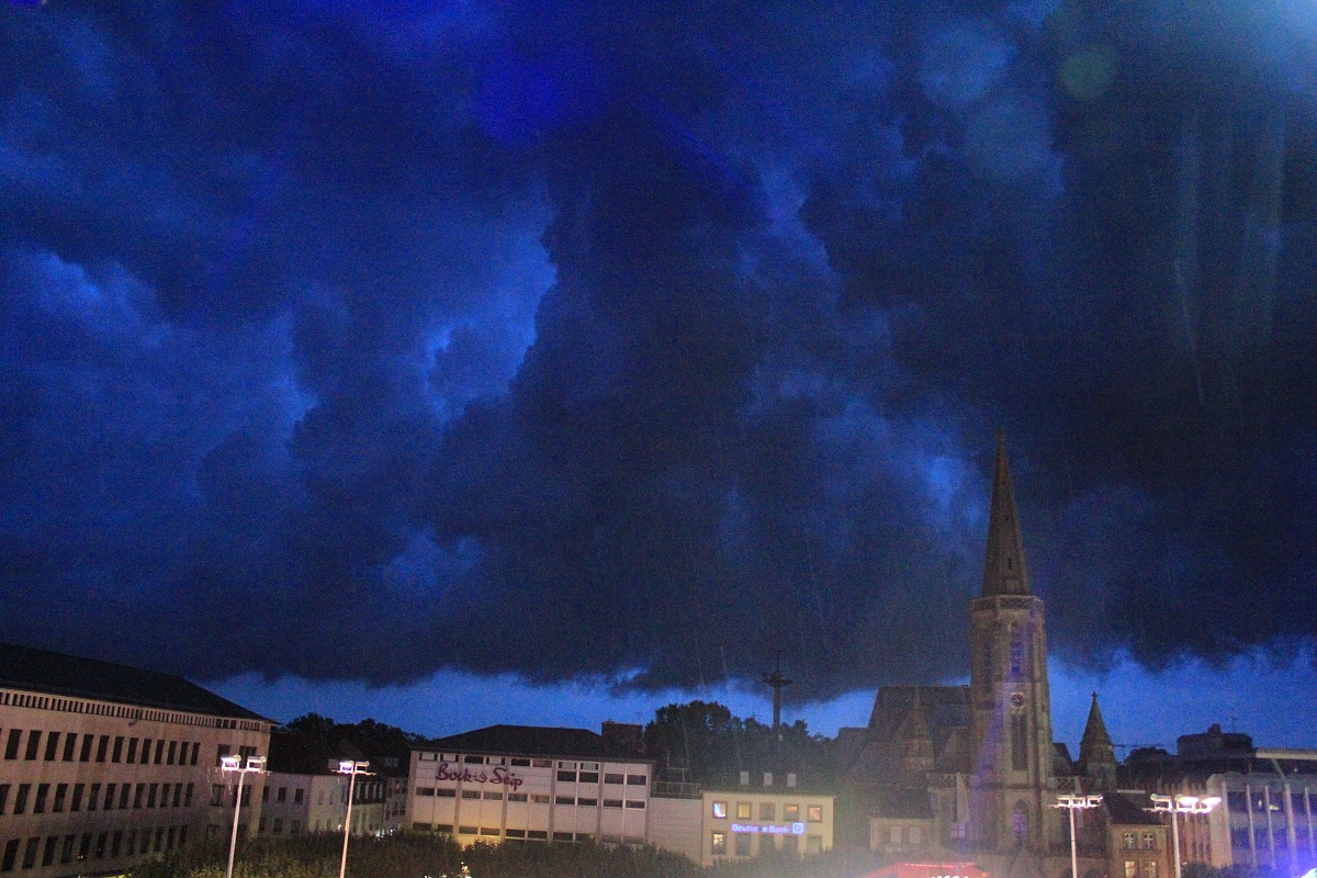 waiting for the storm