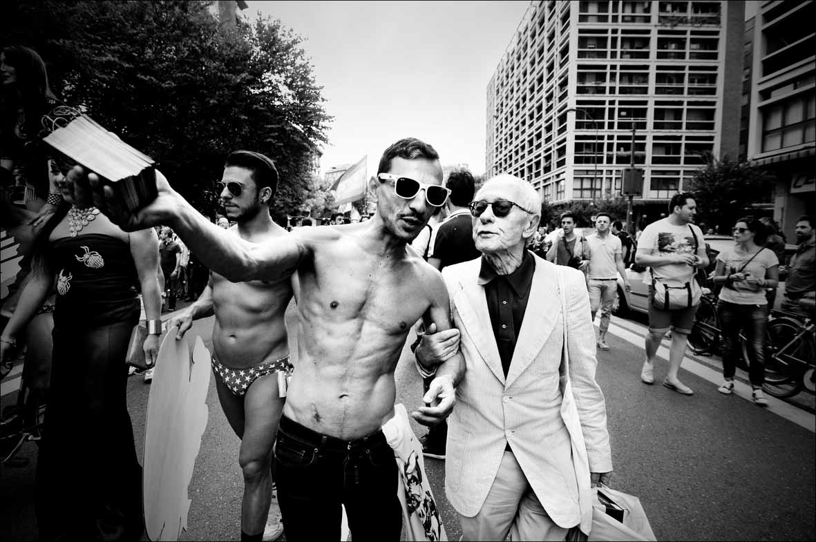 I manifestanti, Gay Pride