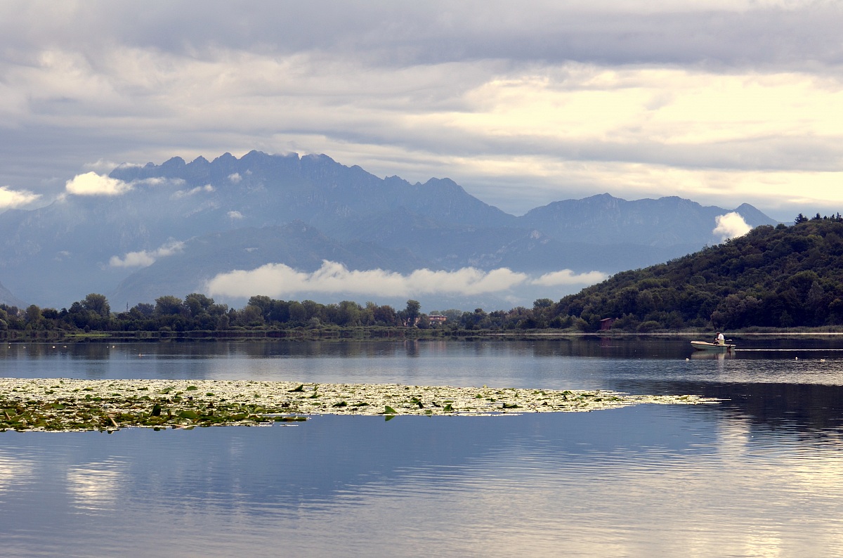Overcast at Alserio and Resegone