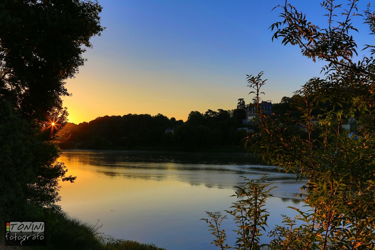 Sunrise in the Loire 2