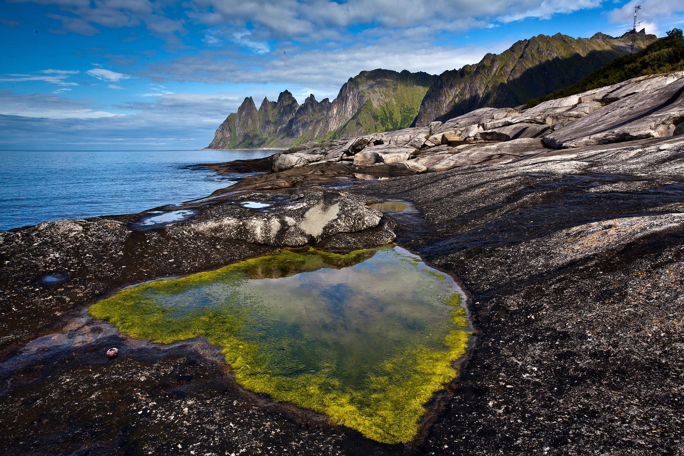 Tungeneset Beach in Senja