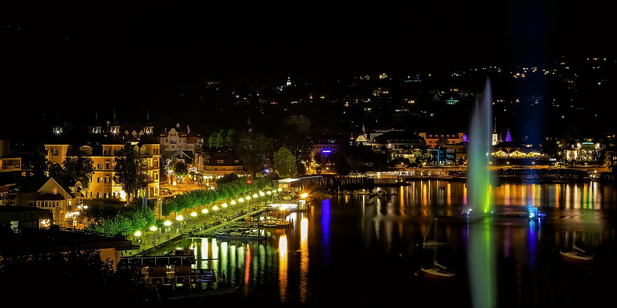 Show of music, lights and water in Velden