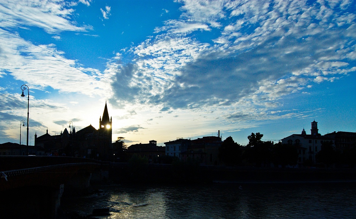 San Fermo silhouette