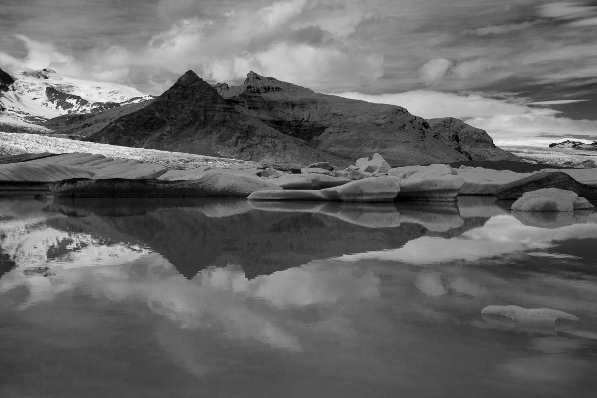 jokulsarlon riflessi b/n
