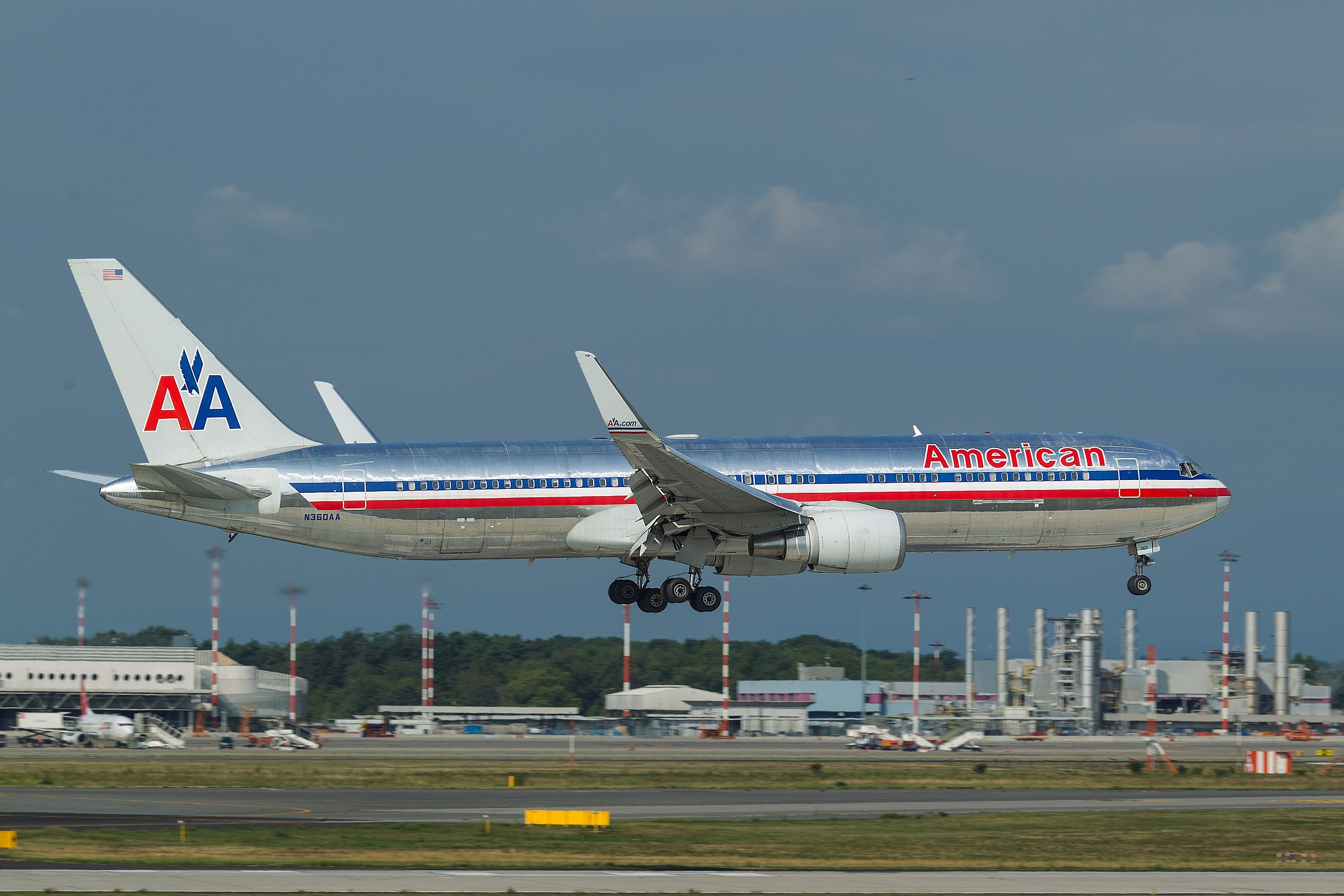 Boeing 767 AA in finale su Malpensa