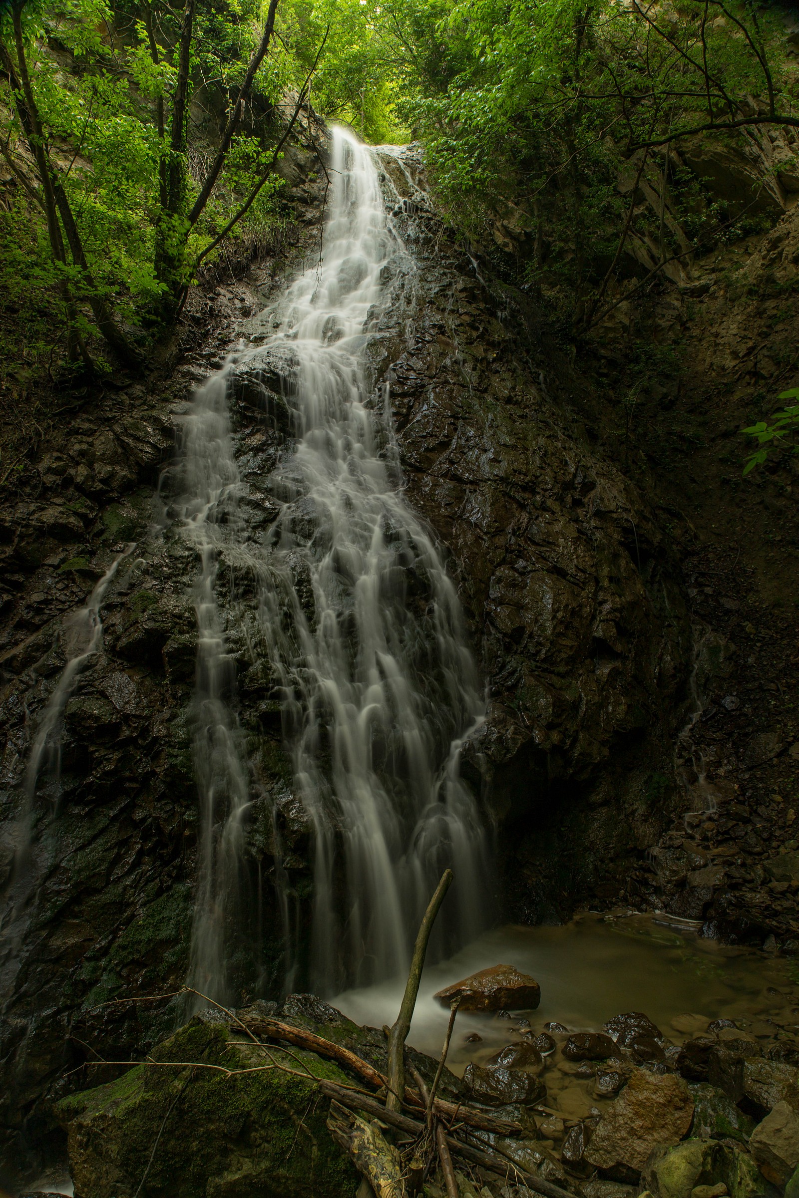 Cascata , sassi di Roccamalatina