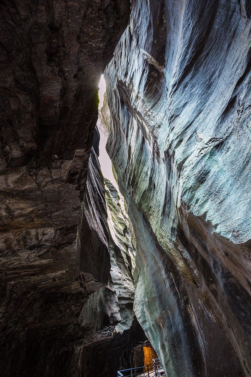 Canyon svizzero... un volto  nella roccia
