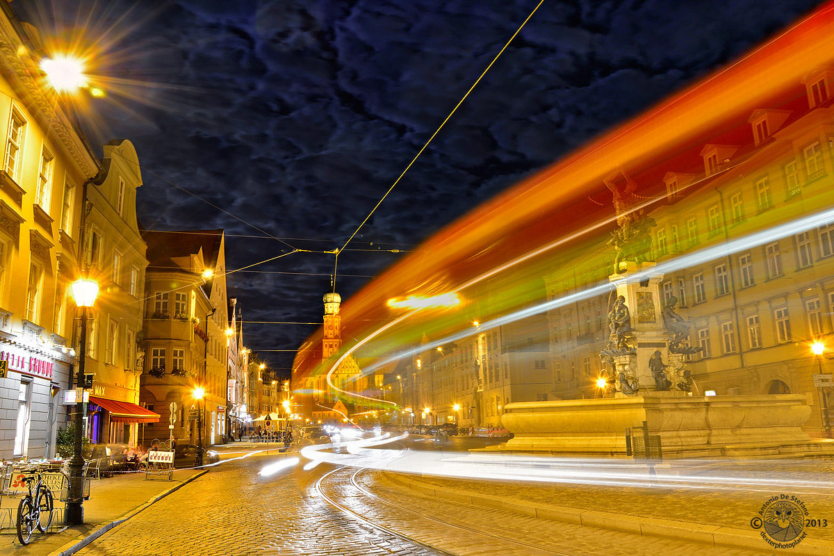 Augsburg, tram and night