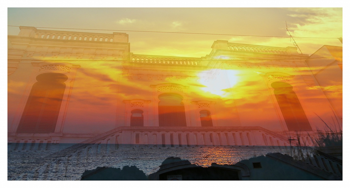 questa la Puglia: sole mare architettura