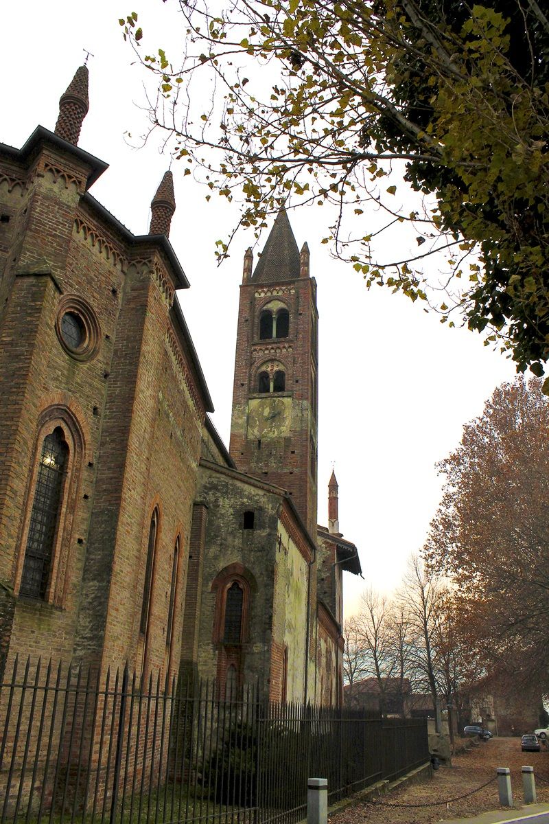 St. Anthony of Ranverso in autumn