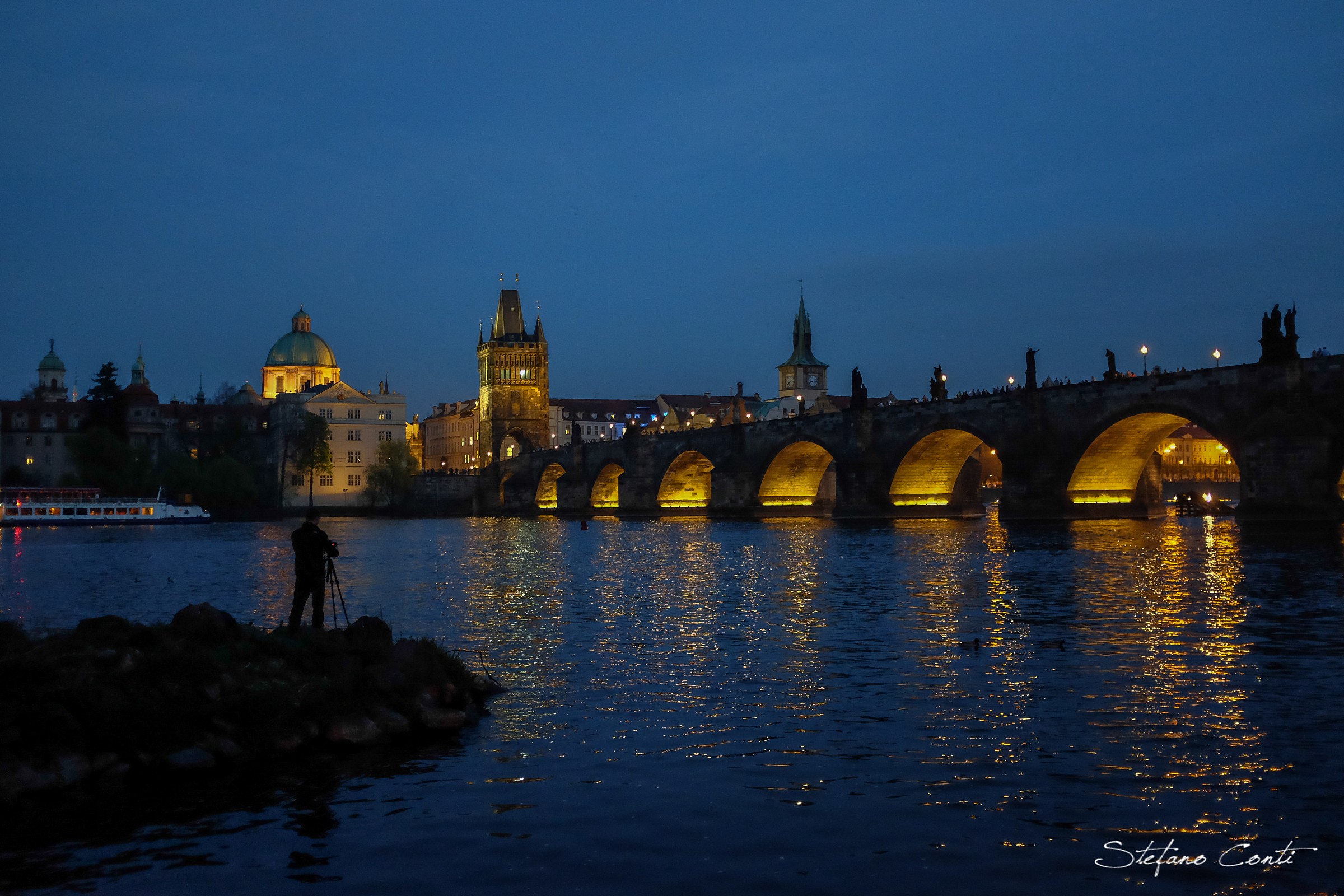 The photographer ...