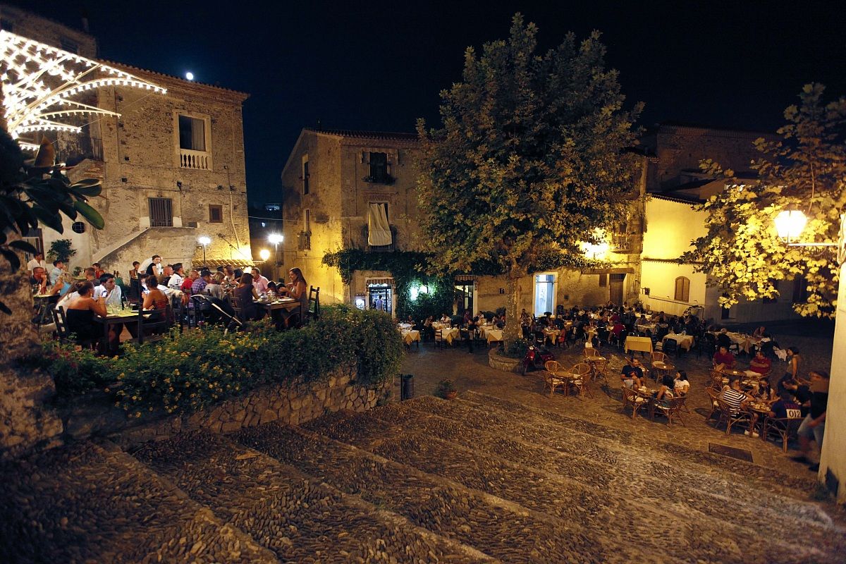 Cena a scalea vecchia