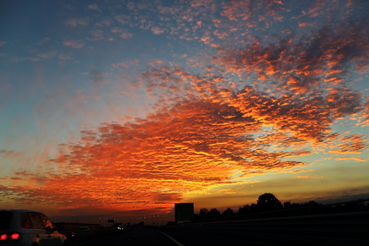 In auto verso sera