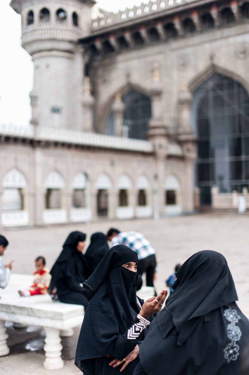 Women in mosque