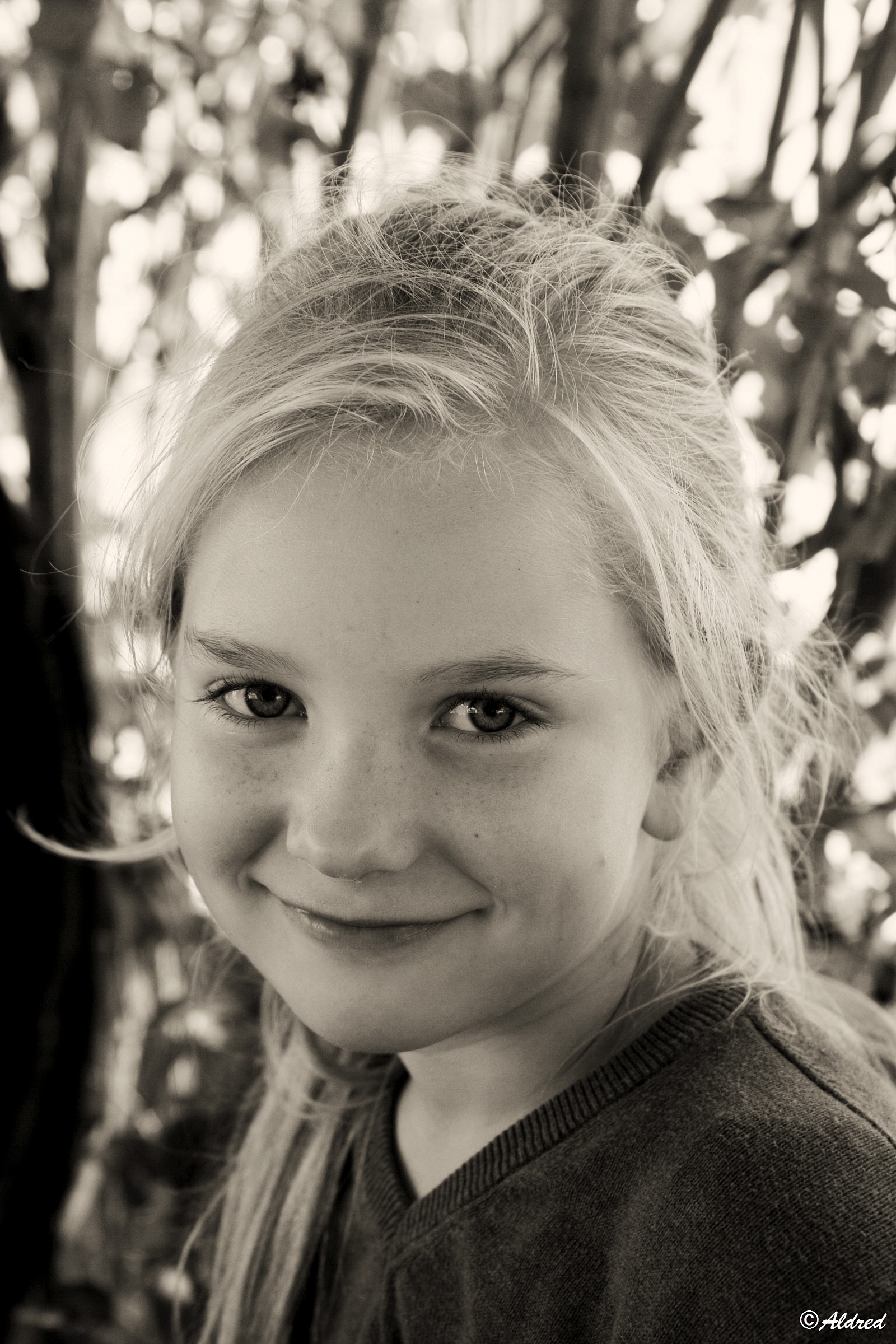 Loona Maria 3, conversion to black and white