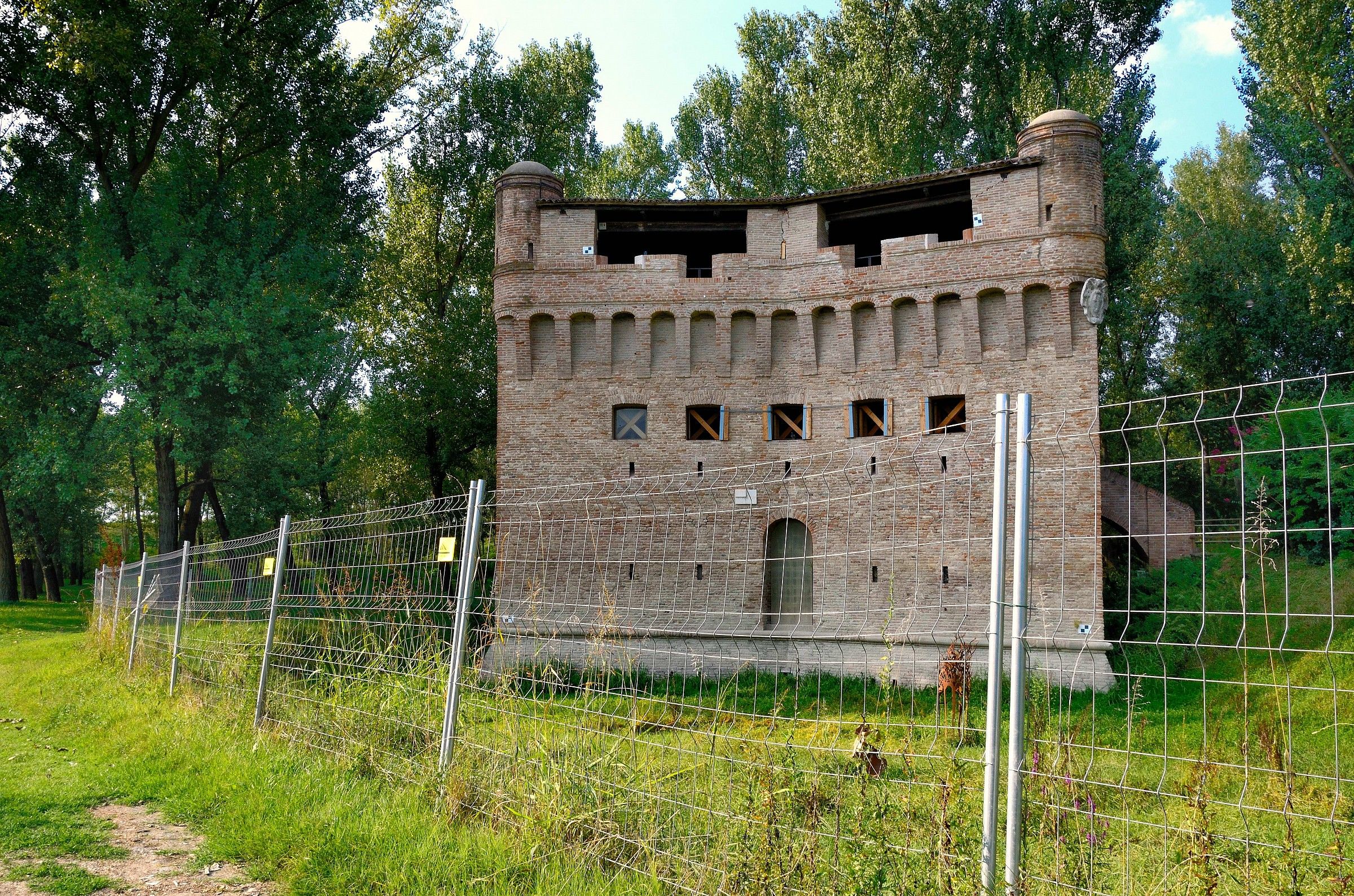 Il terremoto è anche questo - Rocca di Stellata 2013