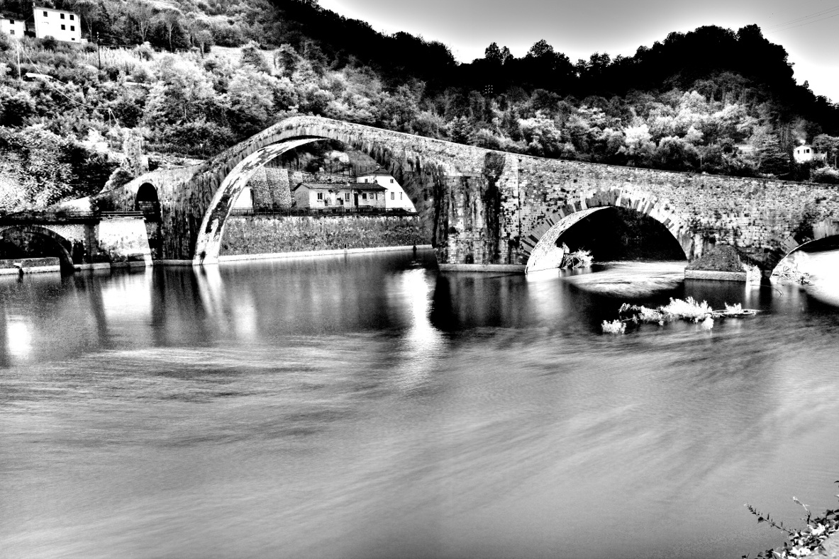 Ponte del Diavolo (Lucca)