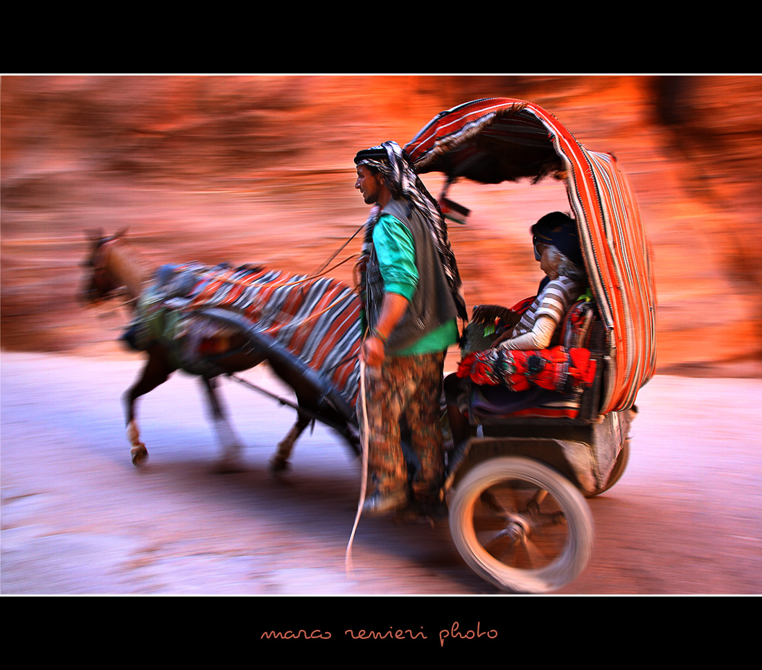 Al trotto verso Petra