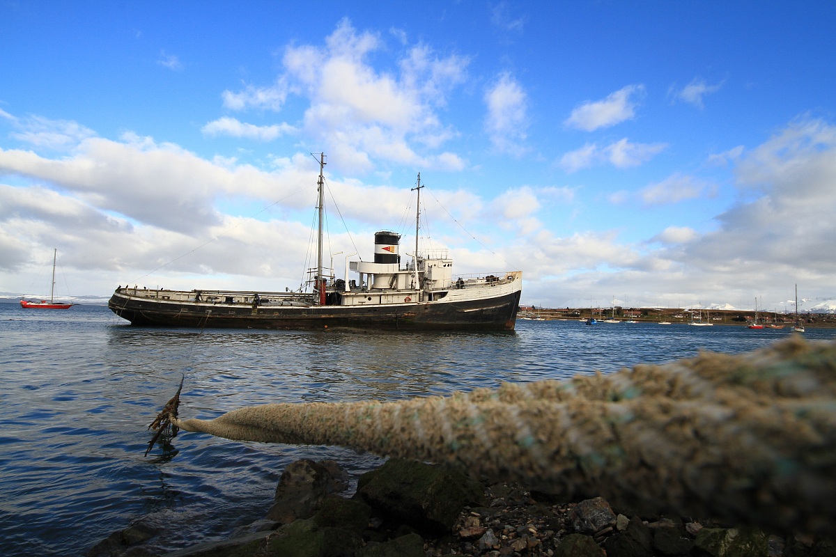 Il San Christopher, il battello incagliato....