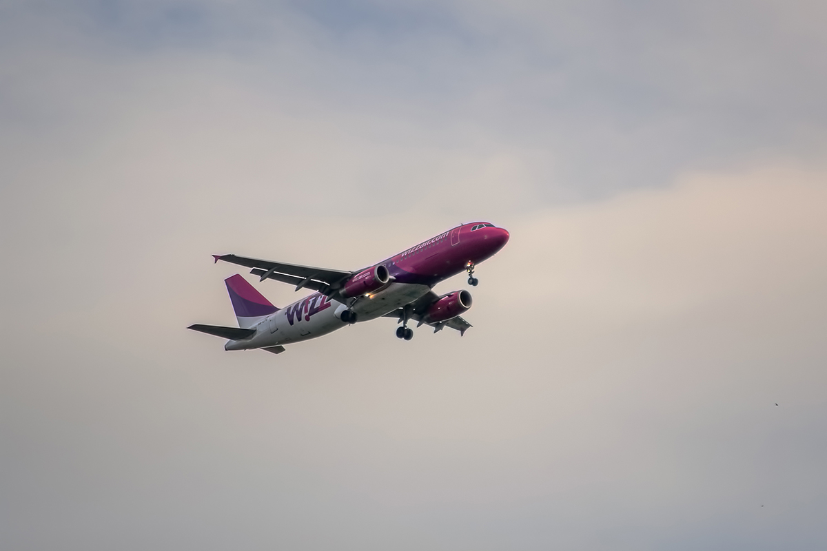 Crveni iznad reke Sava - Red above the river Sava