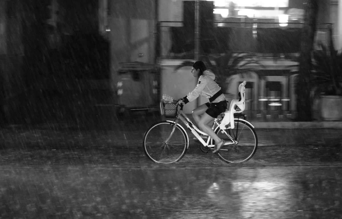 Pedaling very wet